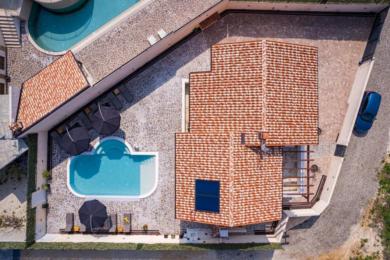 Villa Nur بولا المظهر الخارجي الصورة