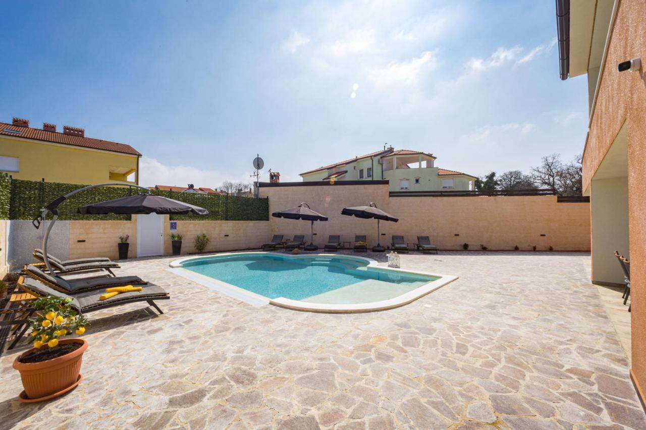 Villa Nur بولا المظهر الخارجي الصورة