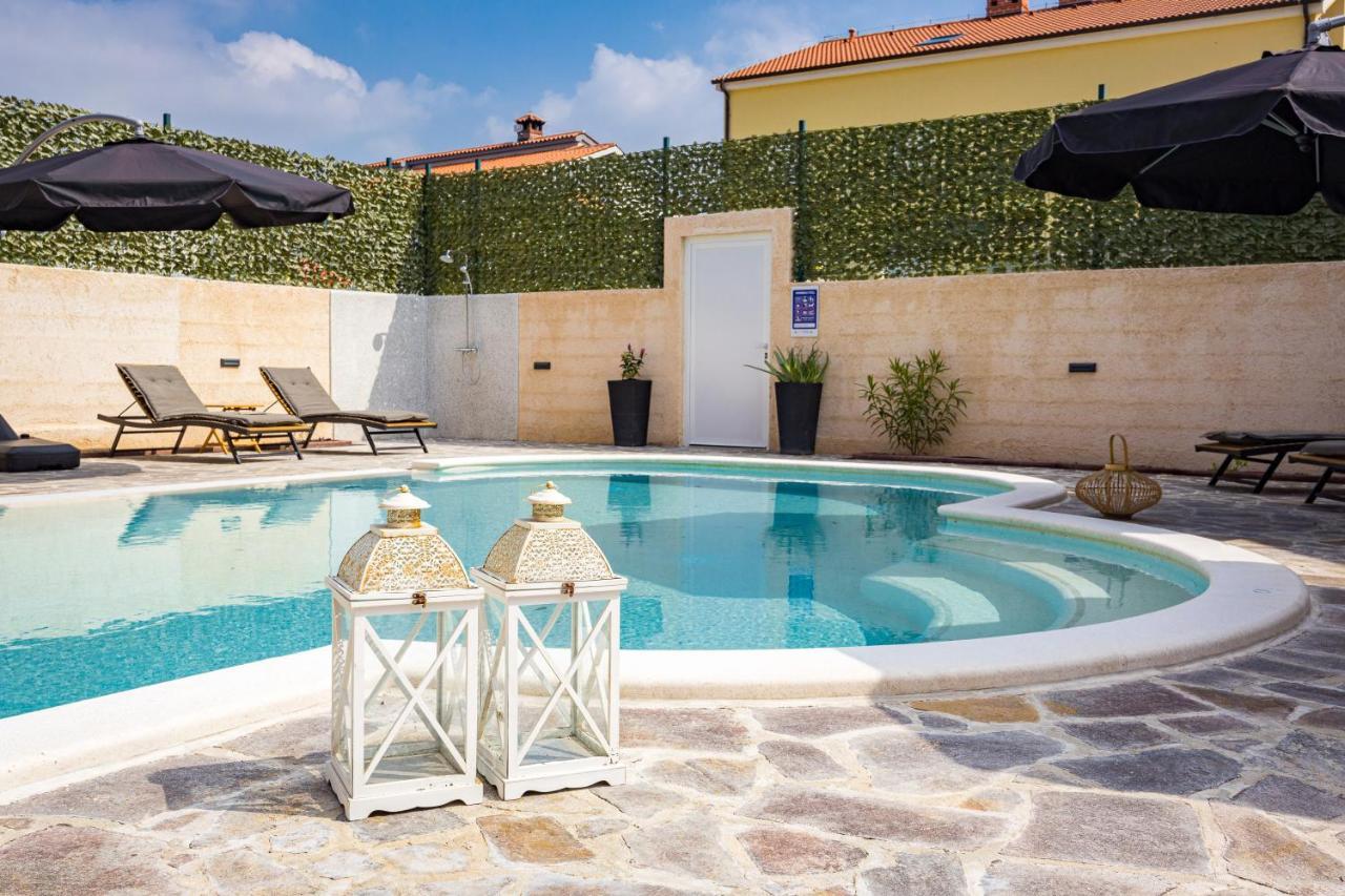Villa Nur بولا المظهر الخارجي الصورة